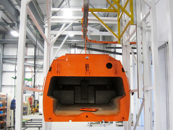 Johnston Sweepers entscheidet sich für Amber Conveyors Johnston Sweepers Chooses Amber Conveyors