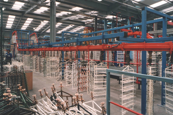 MCM Powertrack Hängeförderer MCM Powertrack Overhead Conveyors