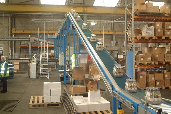 Schrägbandförderer von Amber Automation Amber Automation Inclined Belt Conveyors